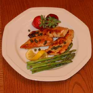 Chicken Breasts in Wine Sauce