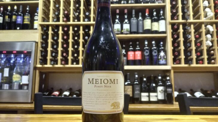 Meiomi Pinot Noir Review
